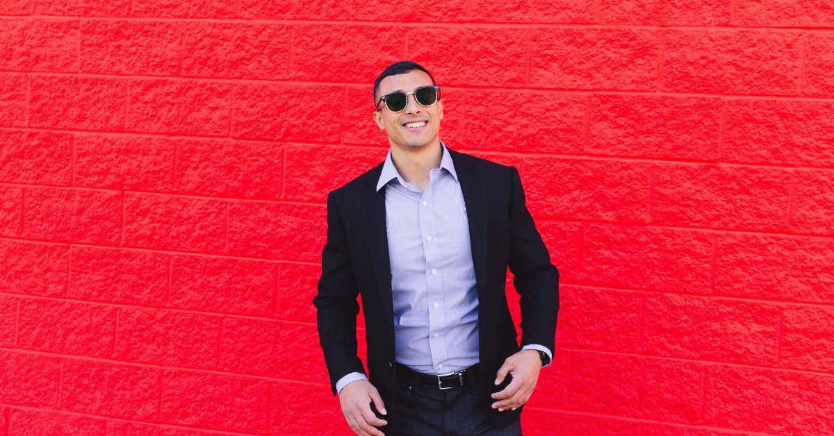 man wearing blazer with jeans smart casual mens outfit